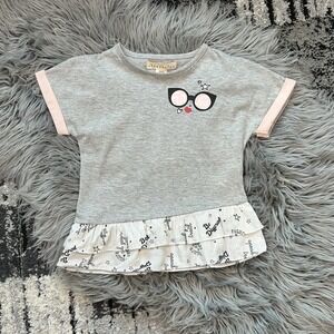 Kinderkind Girls Asymmetrical Short Sleeve Grey Graphic Top Size 4T
